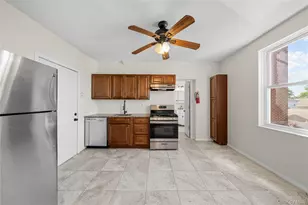 402 Jericho Tpke, New Hyde Park, NY 11040 - Photo 4
