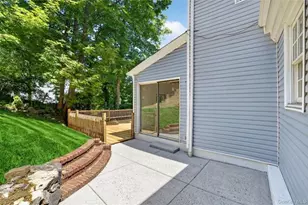 15 Desmond Ave, Bronxville, NY 10708 - Photo 36