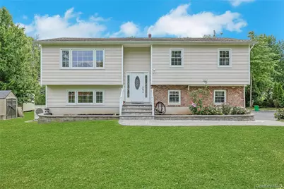 17 Quaspeak Road, Congers, NY 10920 - Photo 2