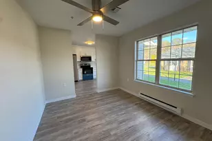 368 Woodbridge Dr, Ridge, NY 11961 - Photo 12