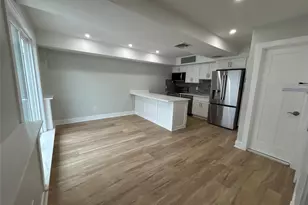 21 Prime Ave, Huntington, NY 11743 - Photo 4
