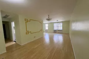 142-05 Roosevelt Ave, Flushing, NY 11354 - Photo 2