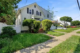 606 Irene St, West Hempstead, NY 11550 - Photo 2