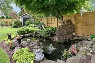 16 Wildwood Ct, East Islip, NY 11730 - Photo 44