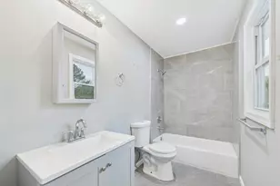 613 Bourdois Ave, Bellport, NY 11713 - Photo 36