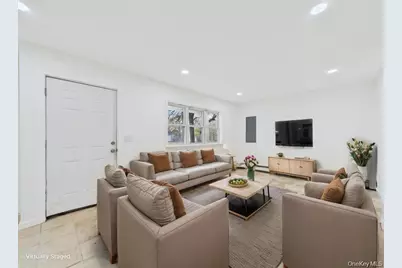 613 Bourdois Avenue, Bellport, NY 11713 - Photo 14