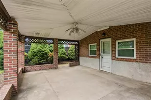 3962 Hahn Ave, Bethpage, NY 11714 - Photo 8