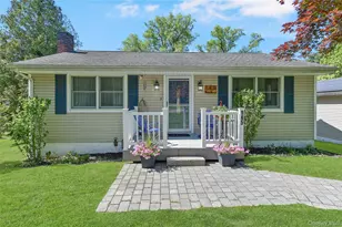 145 South St, Marlboro, NY 12542 - Photo 2