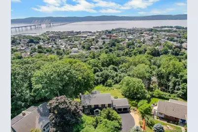 35 Walden Road, Tarrytown, NY 10591 - Photo 2