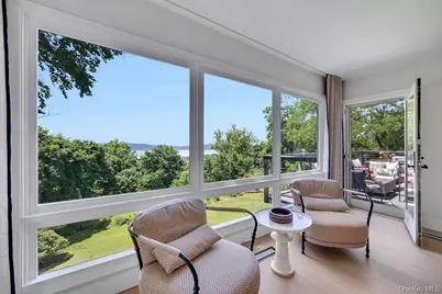 35 Walden Road, Tarrytown, NY 10591 - Photo 12