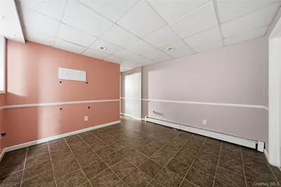 103 Hampton Avenue, Mastic, NY 11950 - Photo 20