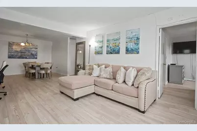 7 Balint Drive #510, Yonkers, NY 10710 - Photo 2