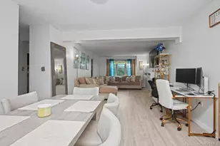 7 Balint Dr, Yonkers, NY 10710 - Photo 4