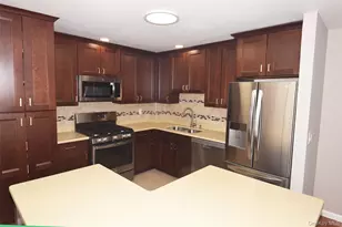 208-04 Robert Rd, Bayside, NY 11360 - Photo 4