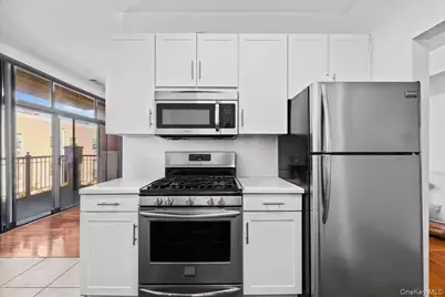 566 Louisiana Avenue #3, Brooklyn, NY 11239 - Photo 2