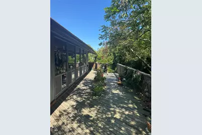 780 Surf Road, Corneille Estates, NY 11770 - Photo 4