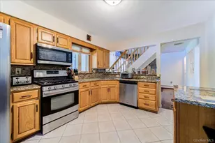 31 Dogwood Hills Rd, Newburgh, NY 12550 - Photo 16