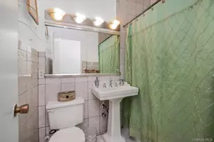 2500 Johnson Ave, Bronx, NY 10463 - Photo 10