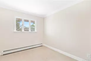 25 Adrienne Ln, Hauppauge, NY 11788 - Photo 16
