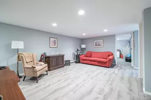 7 Deer Path, Port Jefferson, NY 11777 - Photo 18