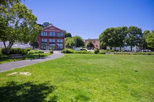 7 Deer Path, Port Jefferson, NY 11777 - Photo 32