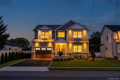 92 Biltmore Boulevard, Massapequa, NY 11758 - Photo 2