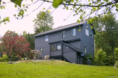 153 Near Road, Red Hook, NY 12571 - Photo 2
