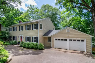 13 Janet Terrace, Irvington, NY 10533 - Photo 2