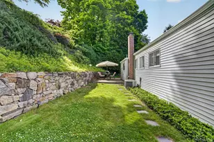 4 Pamela Ln, Valhalla, NY 10595 - Photo 38