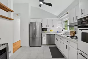 4 Pamela Ln, Valhalla, NY 10595 - Photo 14