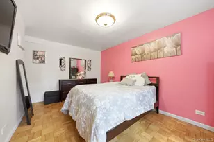 4320 Van Cortlandt E, Bronx, NY 10470 - Photo 12