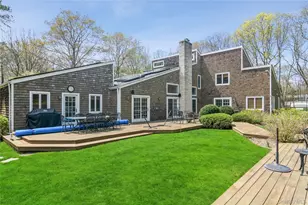 8 Indian Pipe Dr, Quogue, NY 11959 - Photo 22