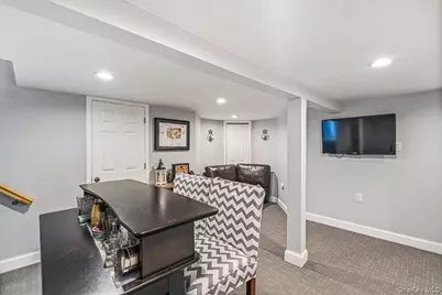 5 Chance Street, Hicksville, NY 11801 - Photo 26