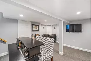 5 Chance St, Hicksville, NY 11801 - Photo 26
