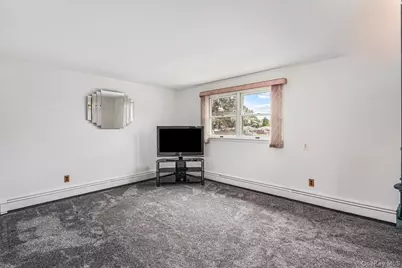 5 Chance Street, Hicksville, NY 11801 - Photo 18