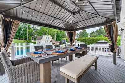 46 Camelot Road, Poughkeepsie, NY 12601 - Photo 34
