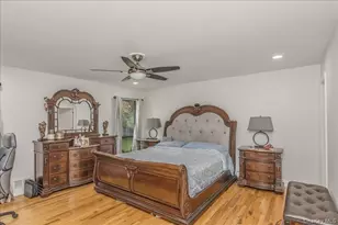 17 Campo Cir, Old Westbury, NY 11568 - Photo 20