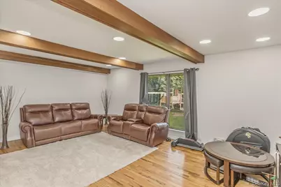 17 Campo Circle, Old Westbury, NY 11568 - Photo 16