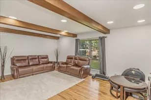 17 Campo Cir, Old Westbury, NY 11568 - Photo 16