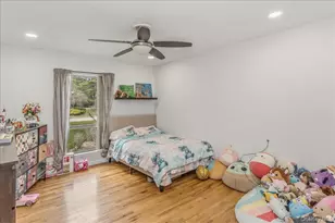 17 Campo Cir, Old Westbury, NY 11568 - Photo 22