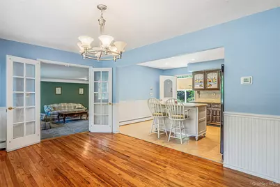 376 S Country Road, Patchogue, NY 11772 - Photo 6