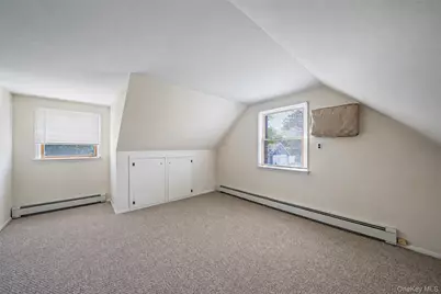 376 S Country Road, Patchogue, NY 11772 - Photo 28