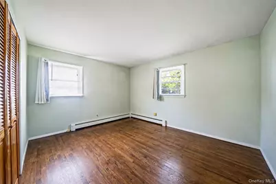 376 S Country Road, Patchogue, NY 11772 - Photo 20