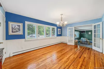 376 S Country Road, Patchogue, NY 11772 - Photo 8