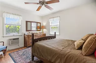 1032 N 6th St, New Hyde Park, NY 11040 - Photo 6
