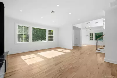 1130 Carlls Straight Path, Dix Hills, NY 11746 - Photo 6