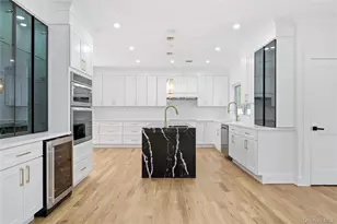 1130 Carlls Straight Path, Dix Hills, NY 11746 - Photo 10