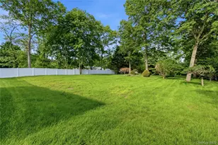 1130 Carlls Straight Path, Dix Hills, NY 11746 - Photo 40