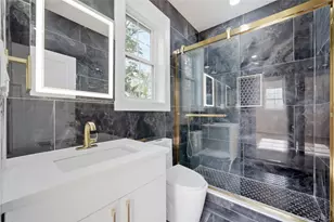 1130 Carlls Straight Path, Dix Hills, NY 11746 - Photo 26