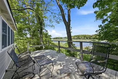 1185 Fleetwood Road, Cutchogue, NY 11935 - Photo 2